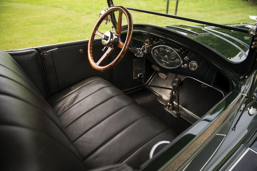 Интерьер Duesenberg A977/1373 Sport Phaeton by Fleetwood 1923 года  (фото 25 из 32)